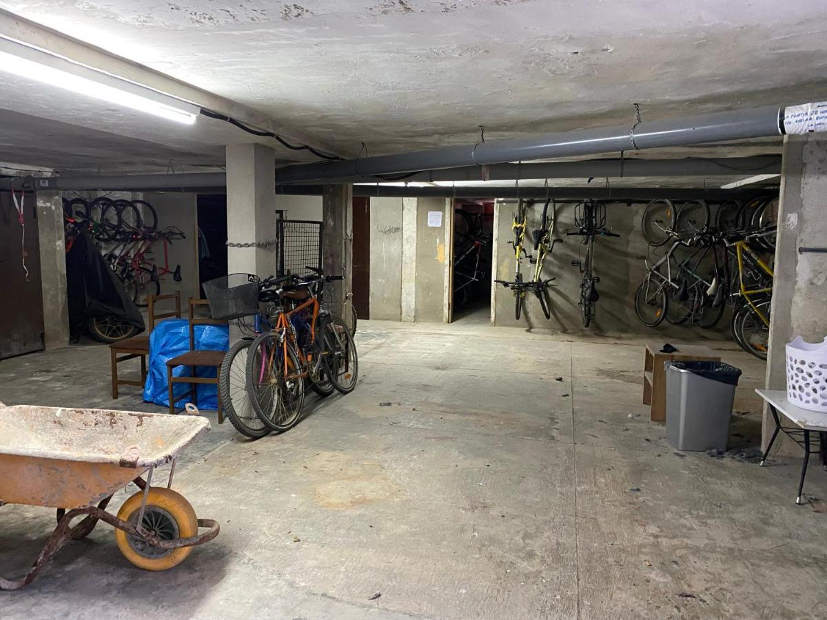 Apartament Per Parelles Reformat Amb Piscina 卡莱利亚德帕拉弗鲁赫尔 外观 照片